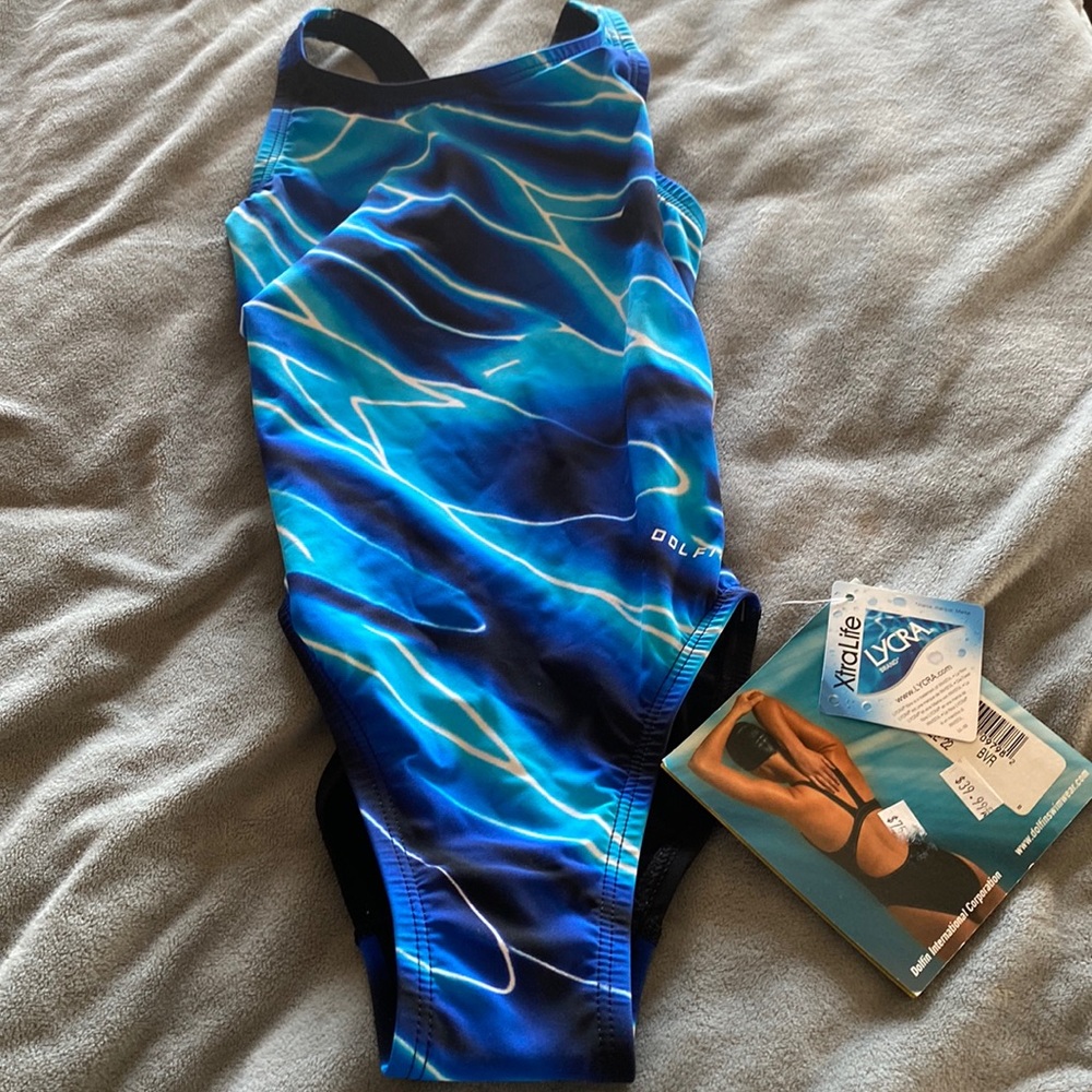 Dolfin kids swim